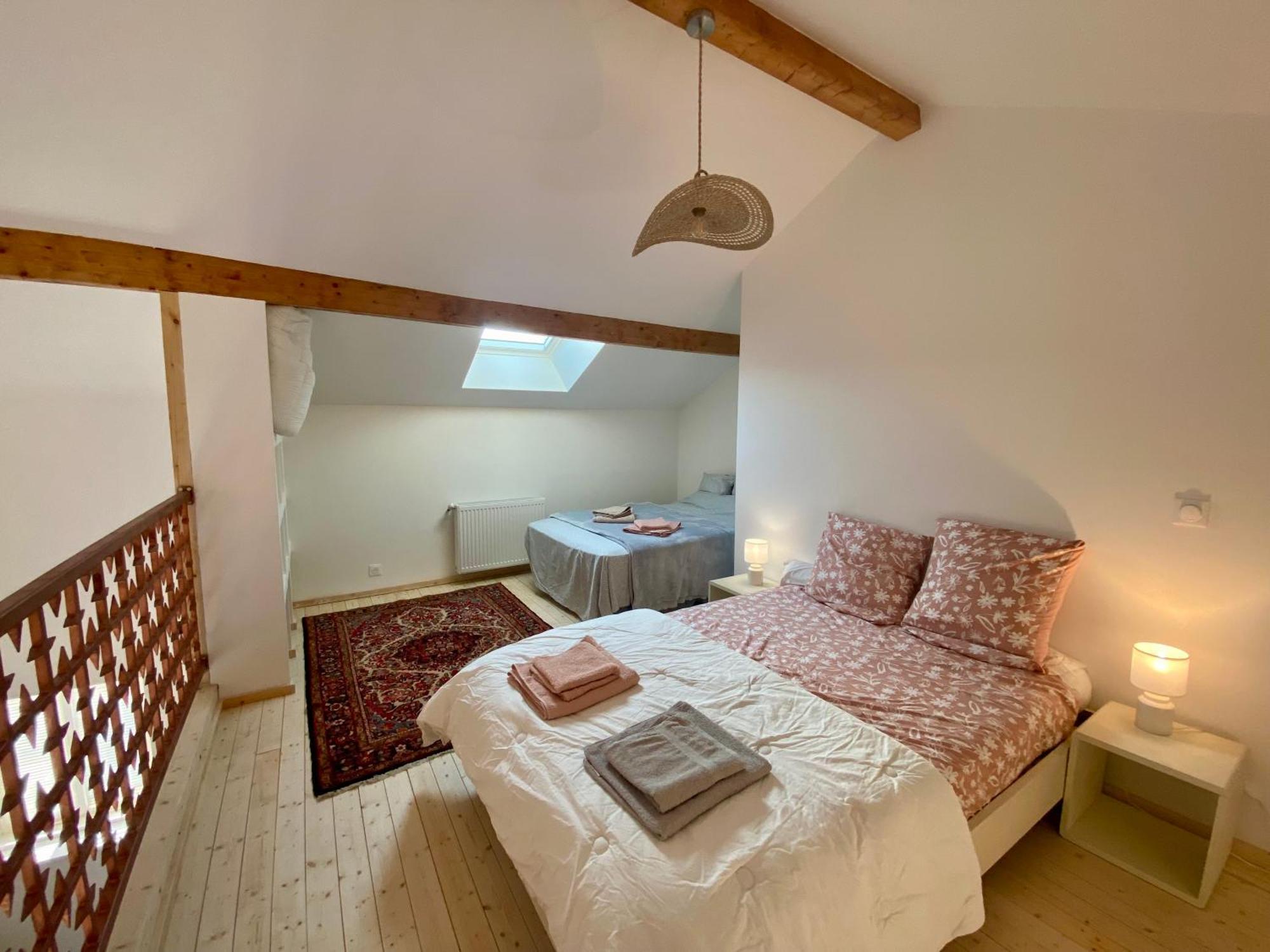 Вилла La Petite Maison Dans La Brie Guerard Экстерьер фото